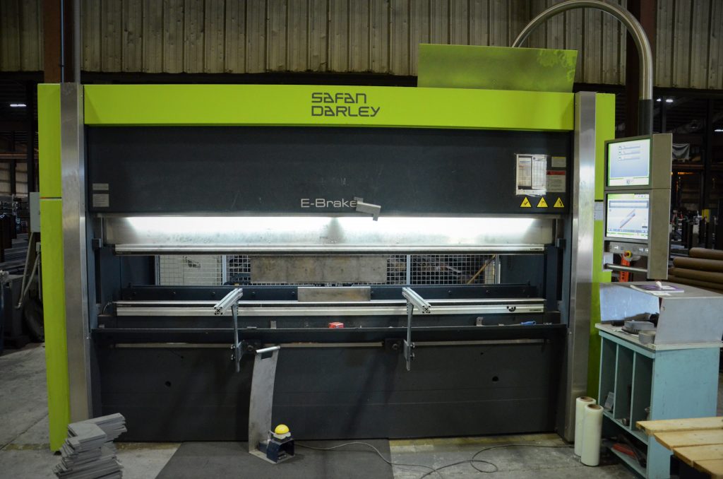 E-Brake 330T Ultra Dual Drive 14′